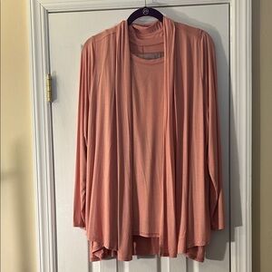 zuda Women's lightweight Cardigan Three Piece Set in Soft Coral Size 1X
